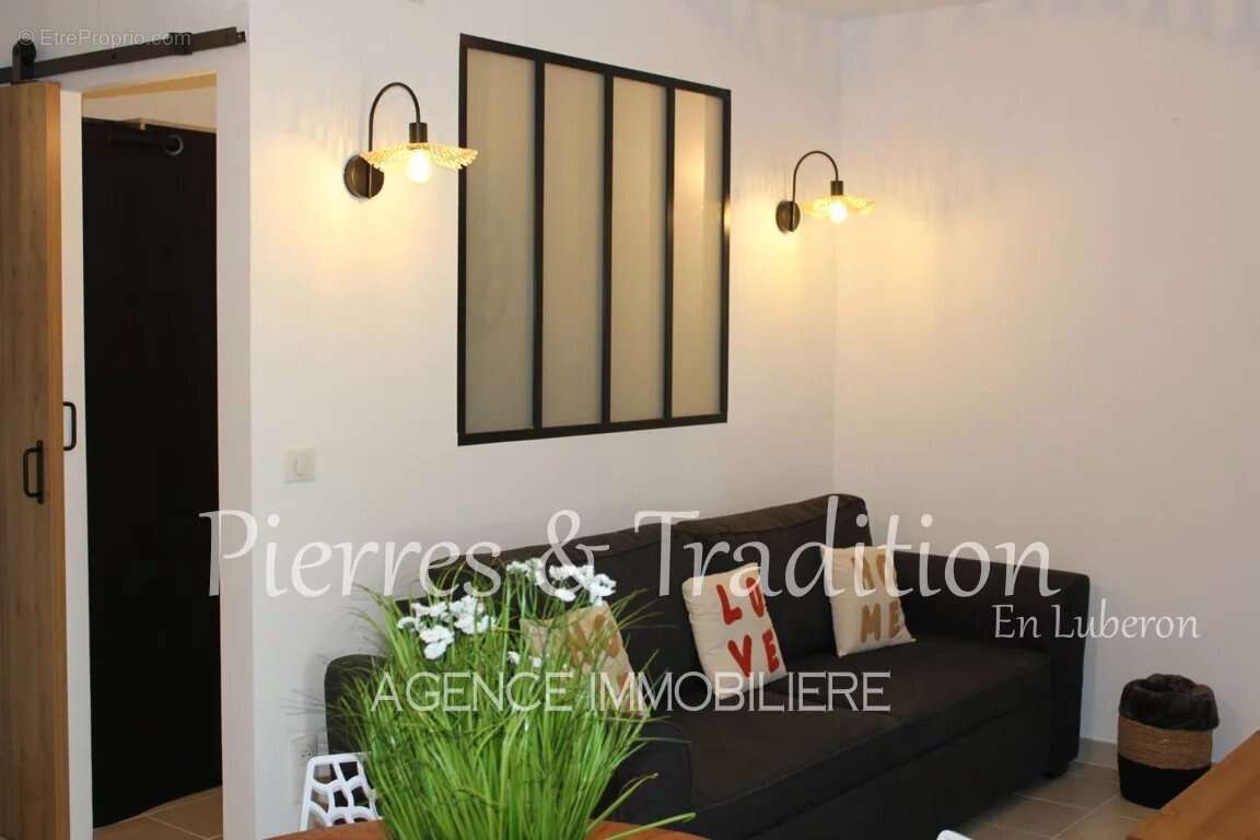 Appartement à ROUSSILLON