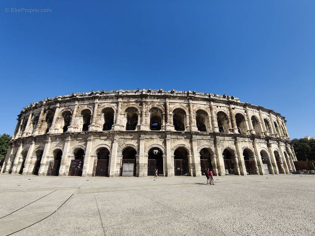 Appartement à NIMES