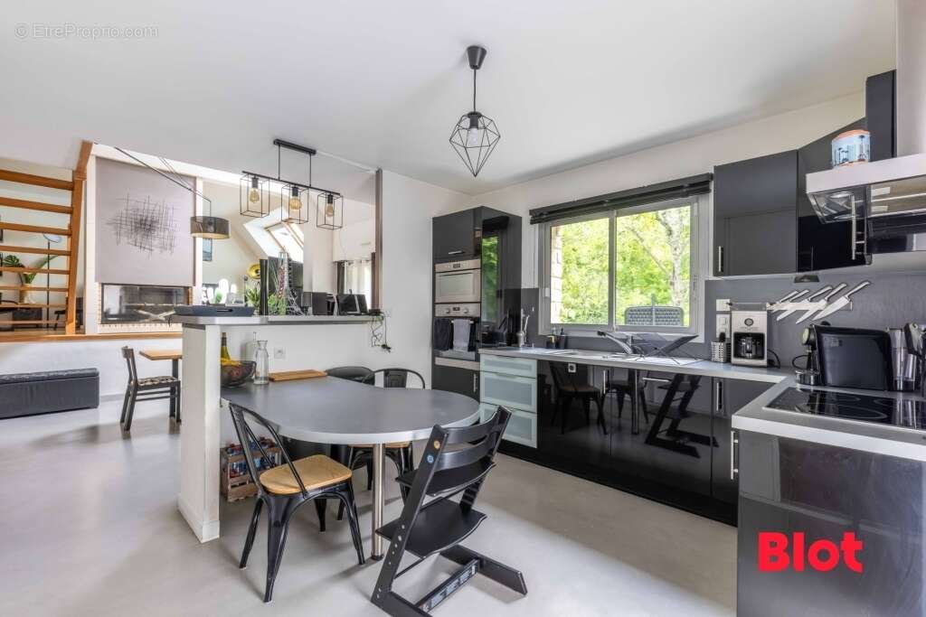 Maison à THORIGNE-FOUILLARD