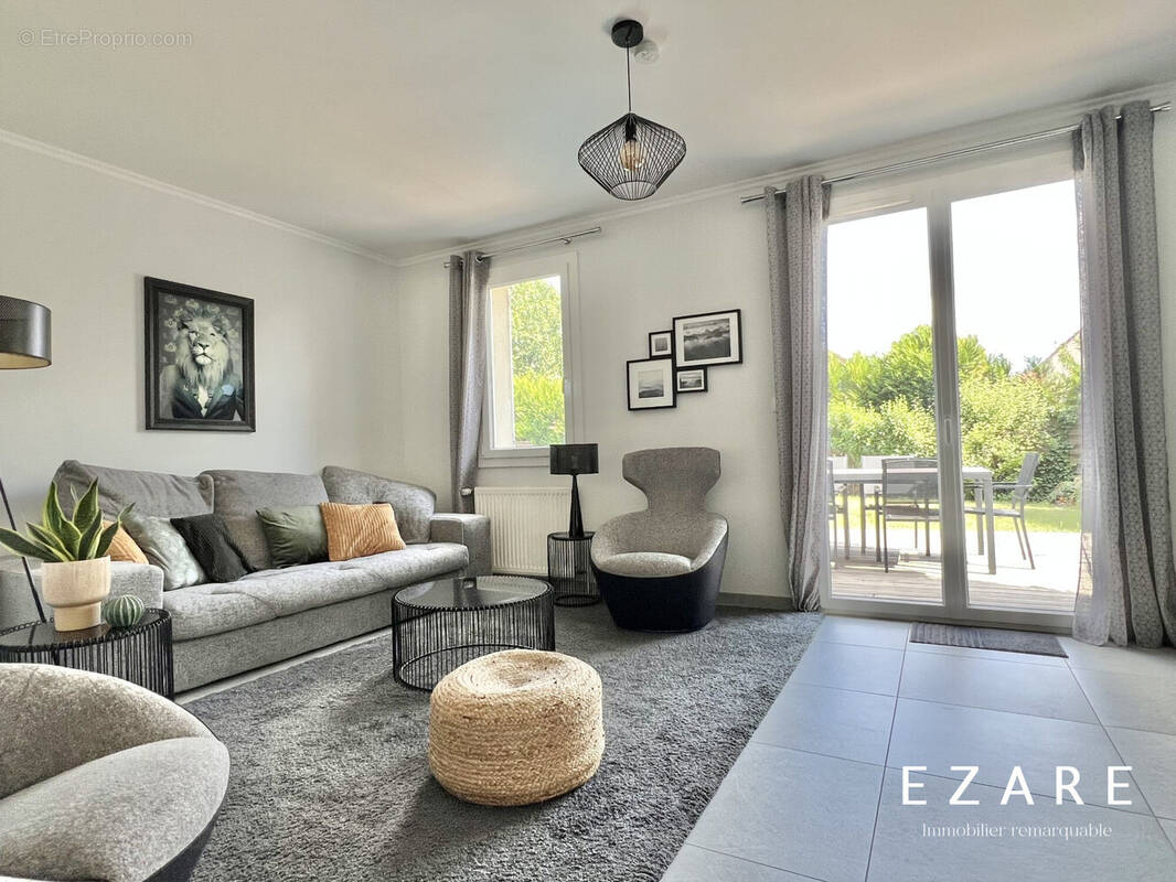 Maison à CHEVIGNY-SAINT-SAUVEUR