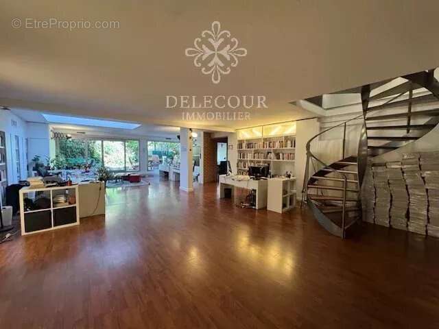 Appartement à MONTROUGE