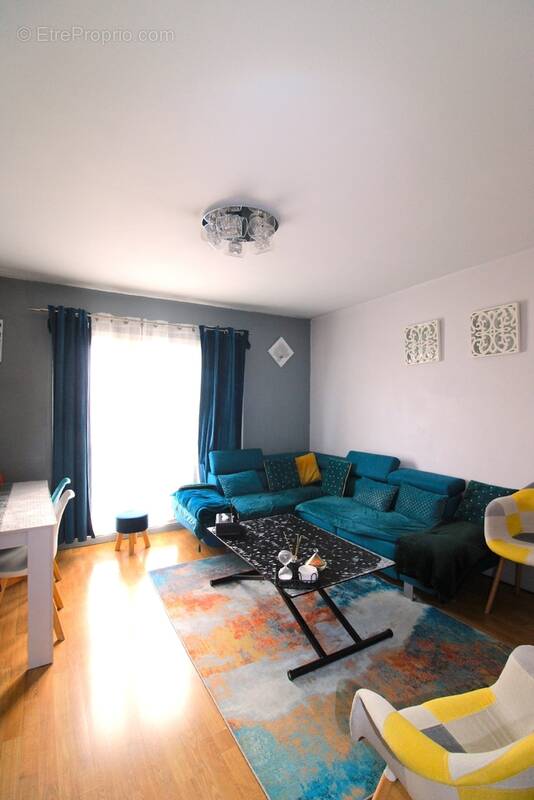 Appartement à YERRES