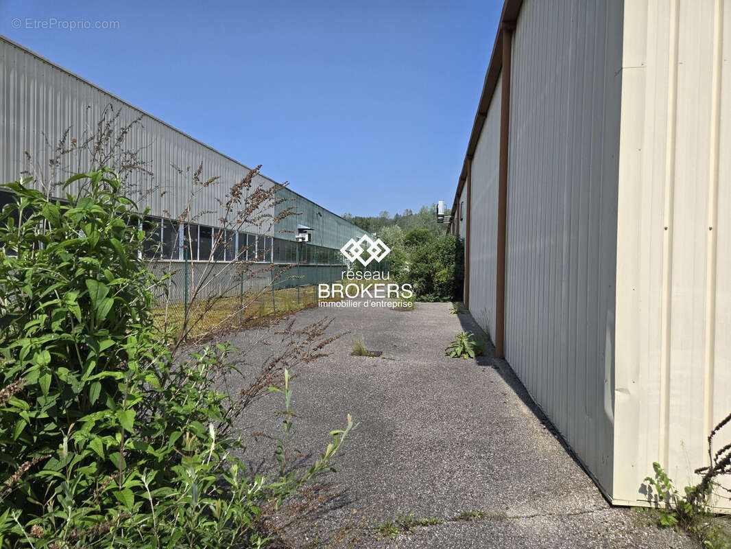 Commerce à GROISSIAT