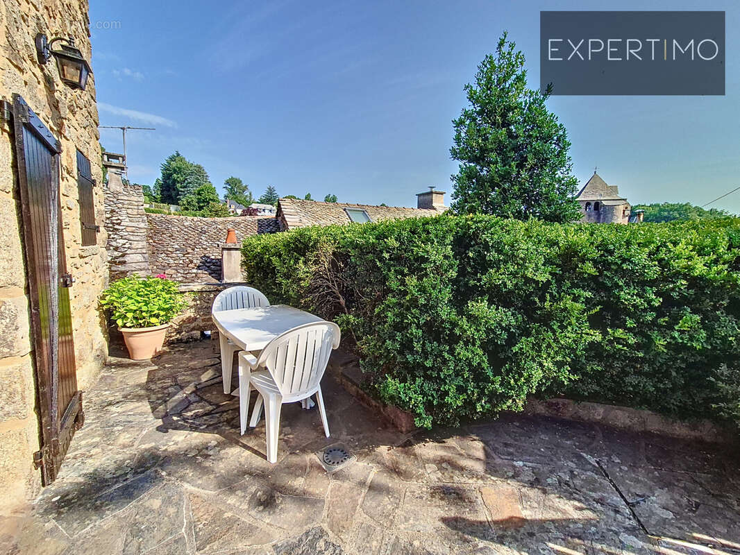 Maison à CASSAGNES-BEGONHES