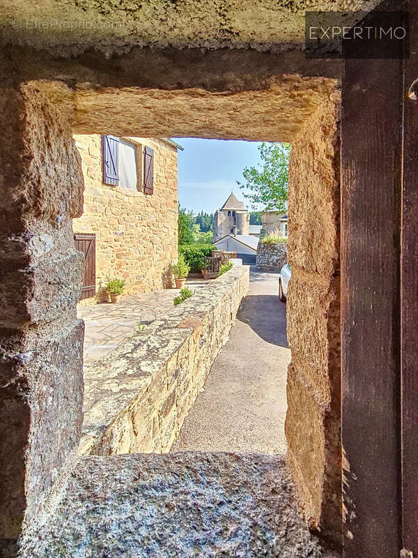 Maison à CASSAGNES-BEGONHES