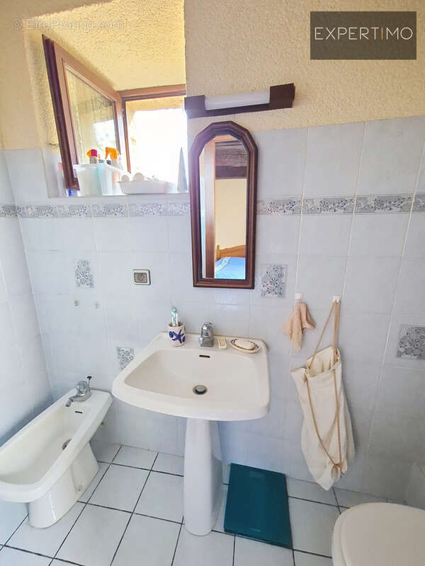 Maison à CASSAGNES-BEGONHES