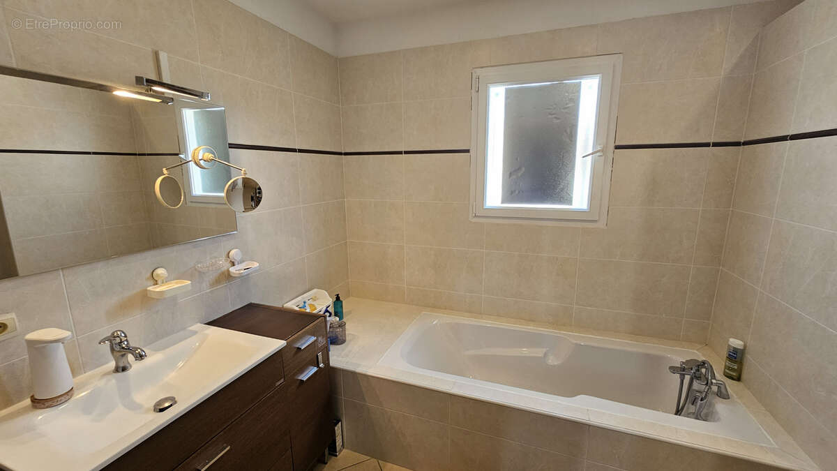 Maison à FRONTIGNAN