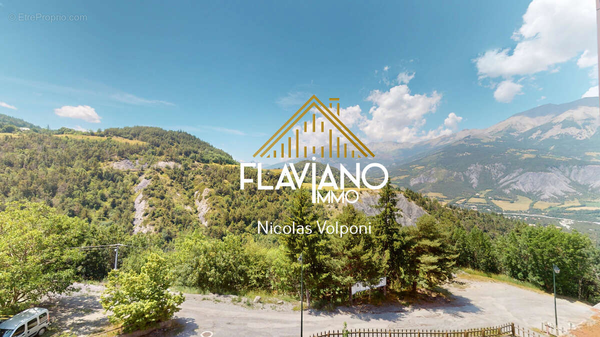 Appartement à LES THUILES