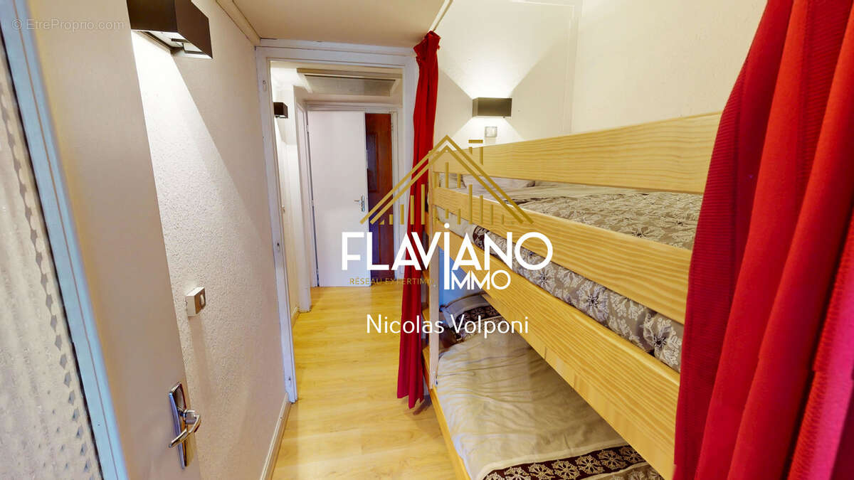 Appartement à LES THUILES