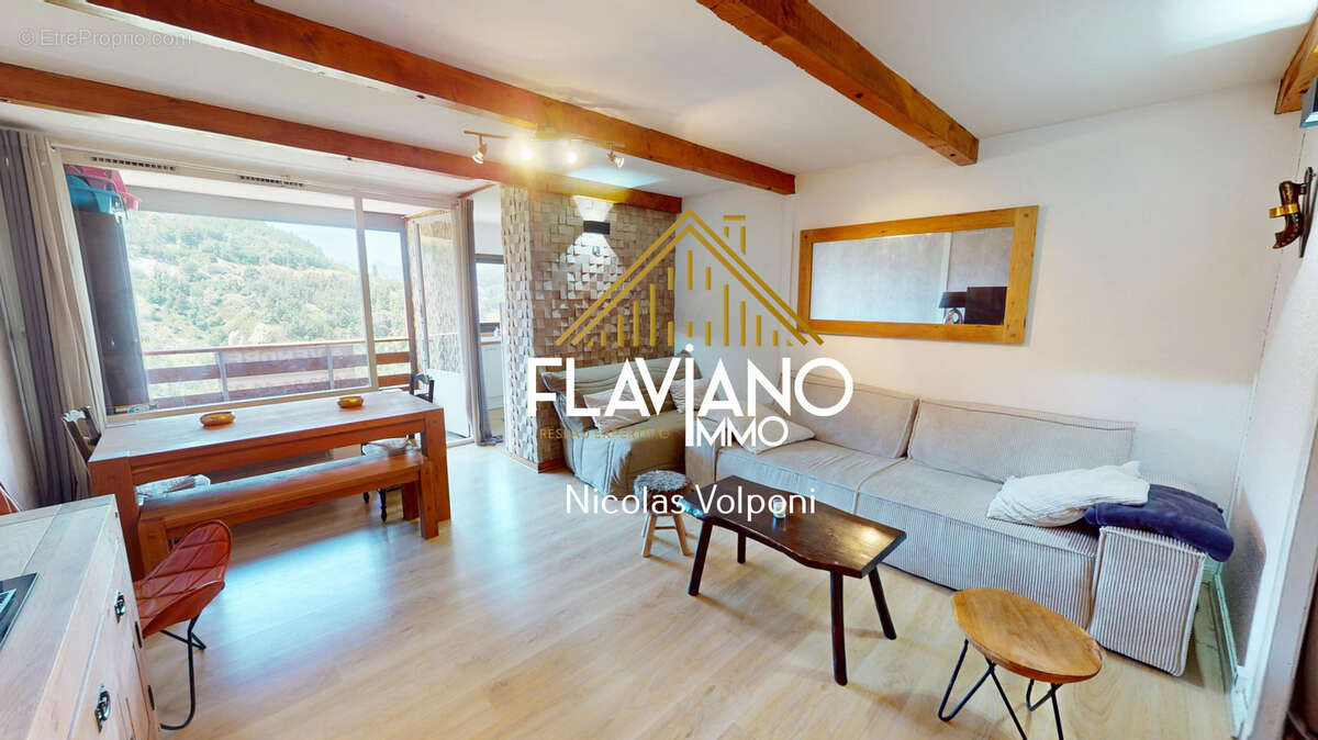 Appartement à LES THUILES