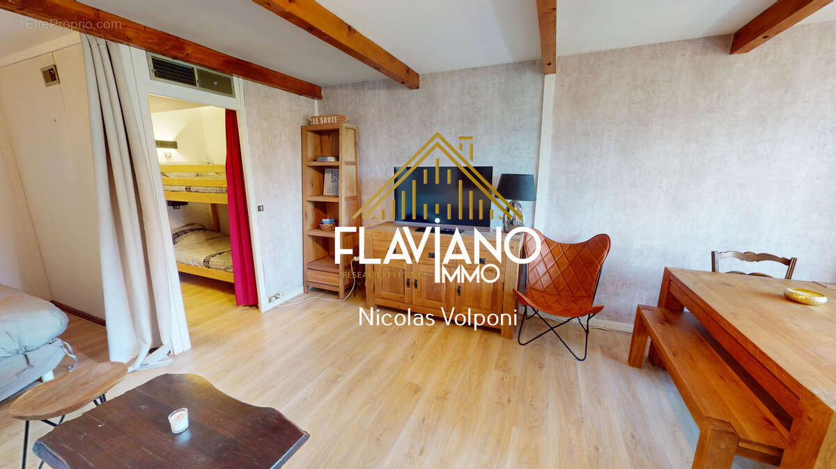 Appartement à LES THUILES