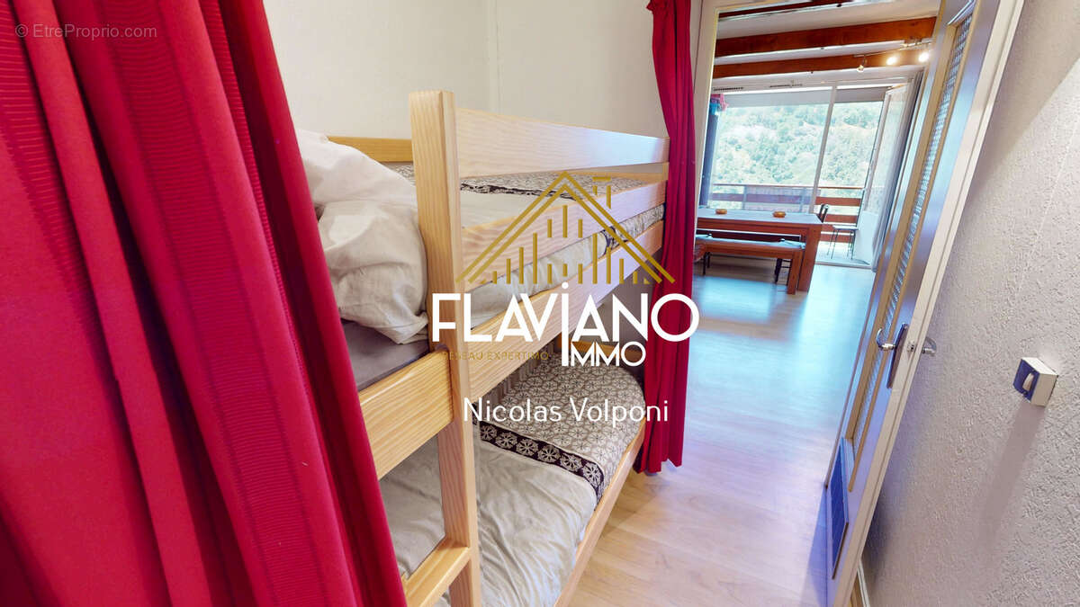 Appartement à LES THUILES