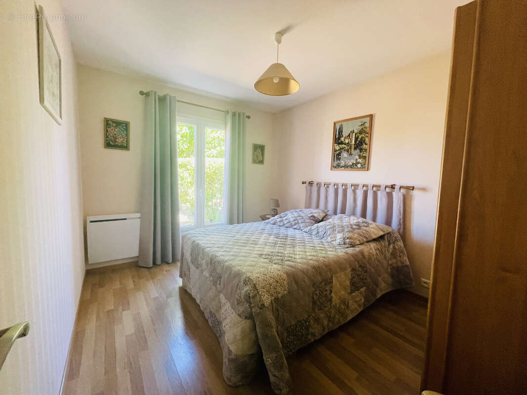 Maison à LENCLOITRE