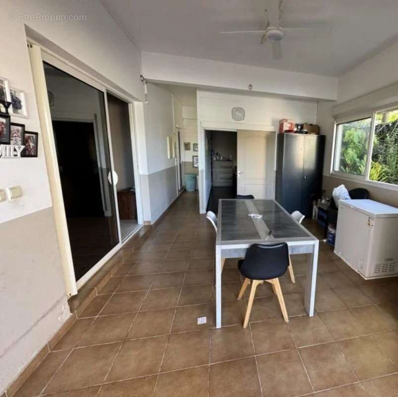 Appartement à SAINT-PIERRE