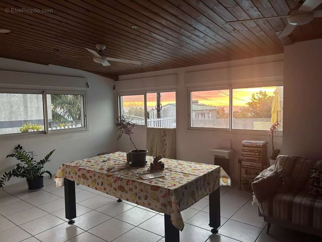 Appartement à SAINT-PIERRE