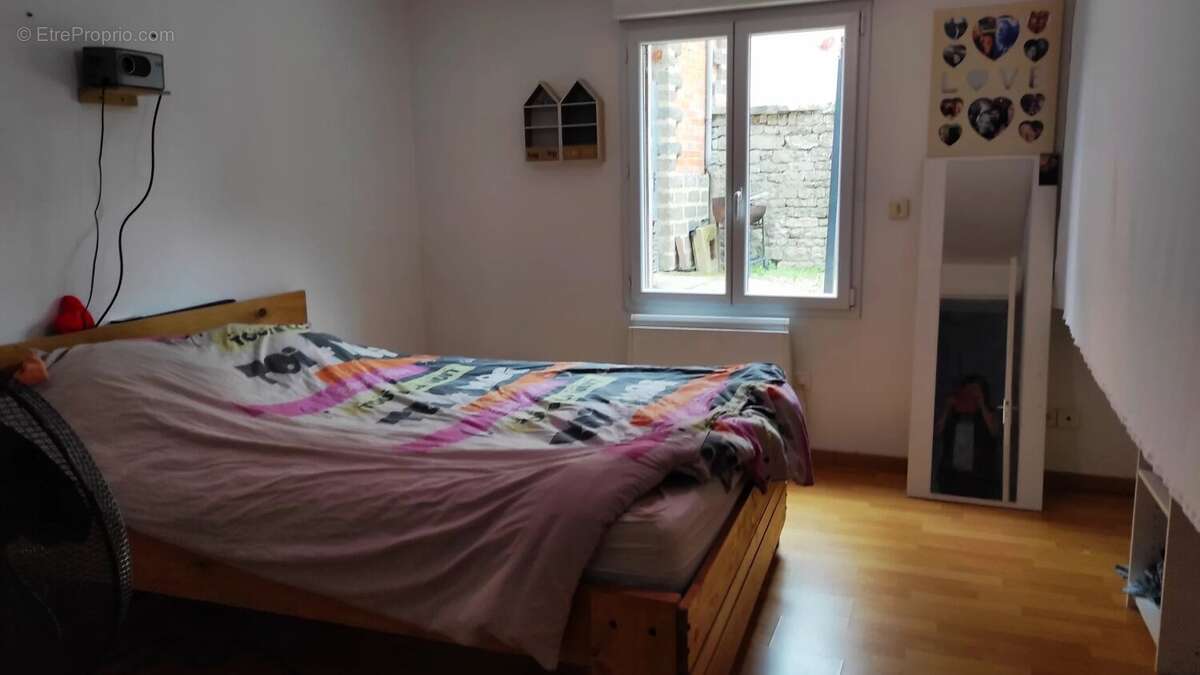 Maison à ECLARON-BRAUCOURT-SAINTE-LIVIERE