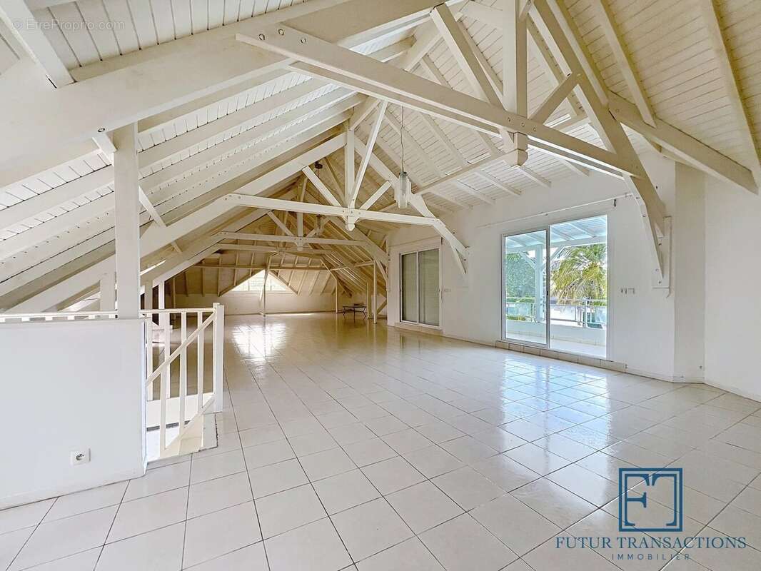 Maison à SAINTE-ANNE