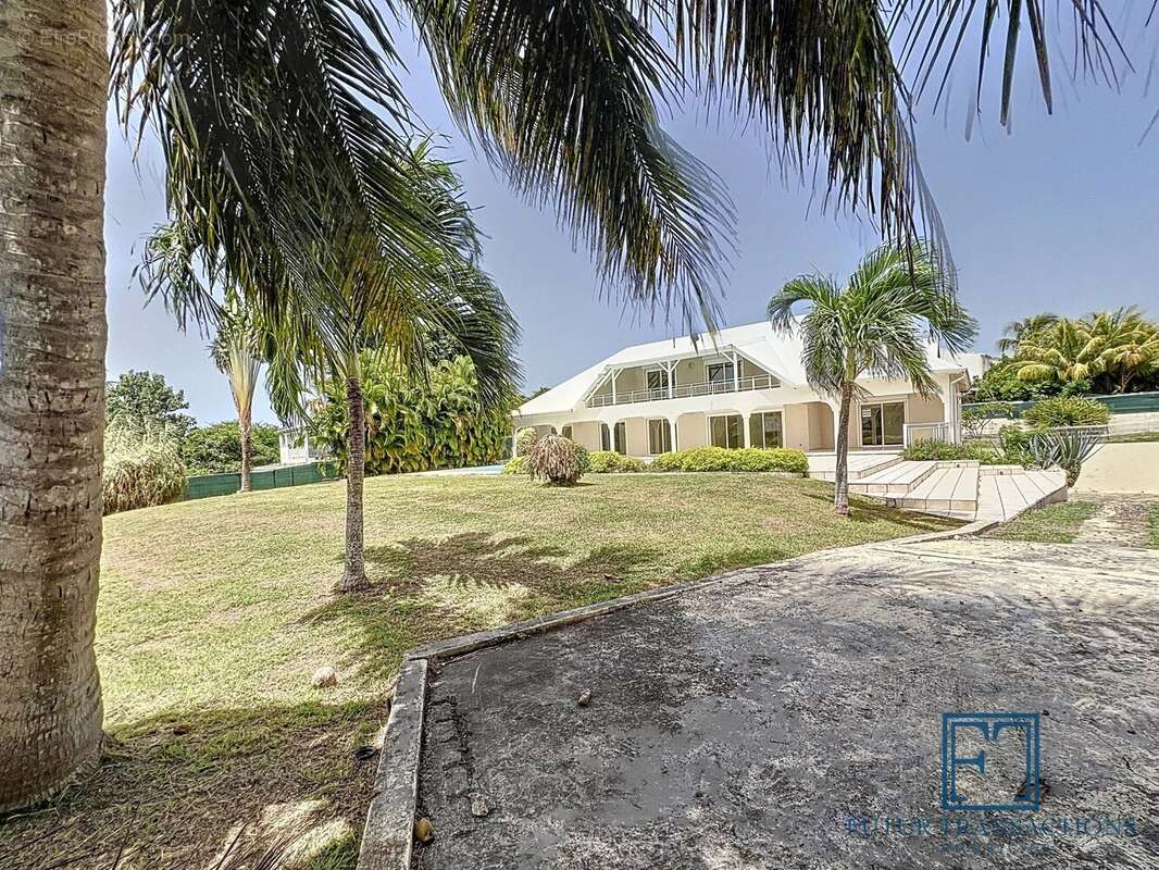 Maison à SAINTE-ANNE