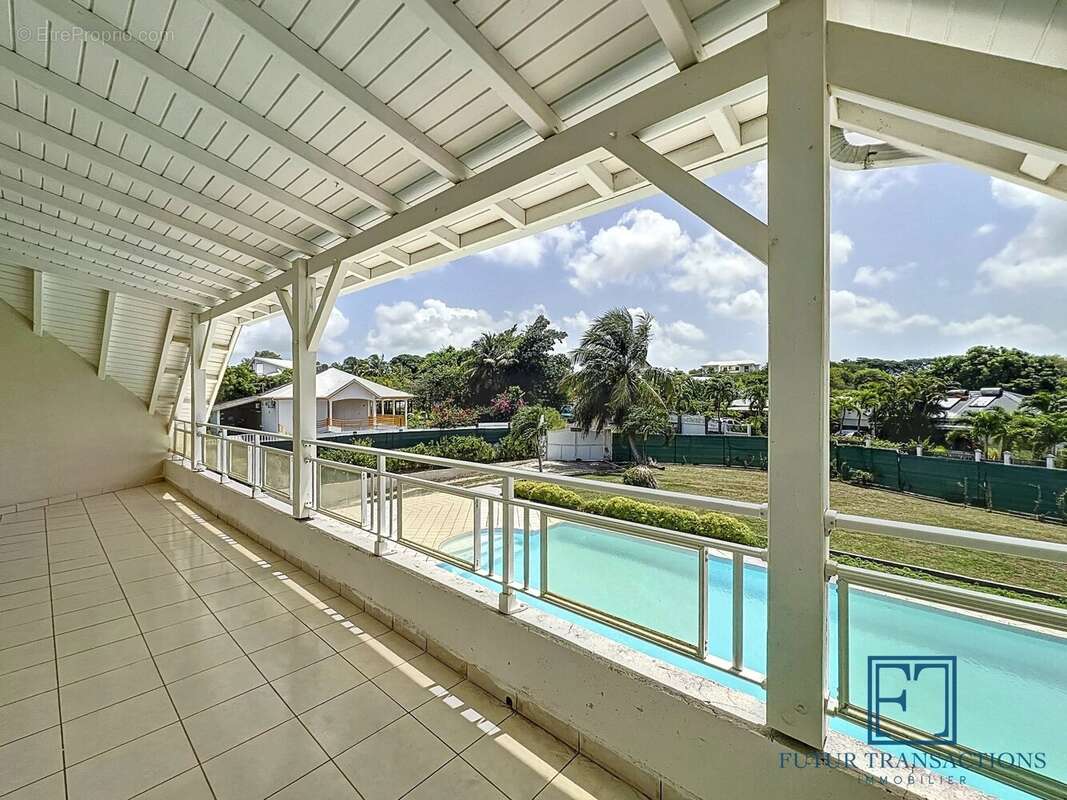 Maison à SAINTE-ANNE