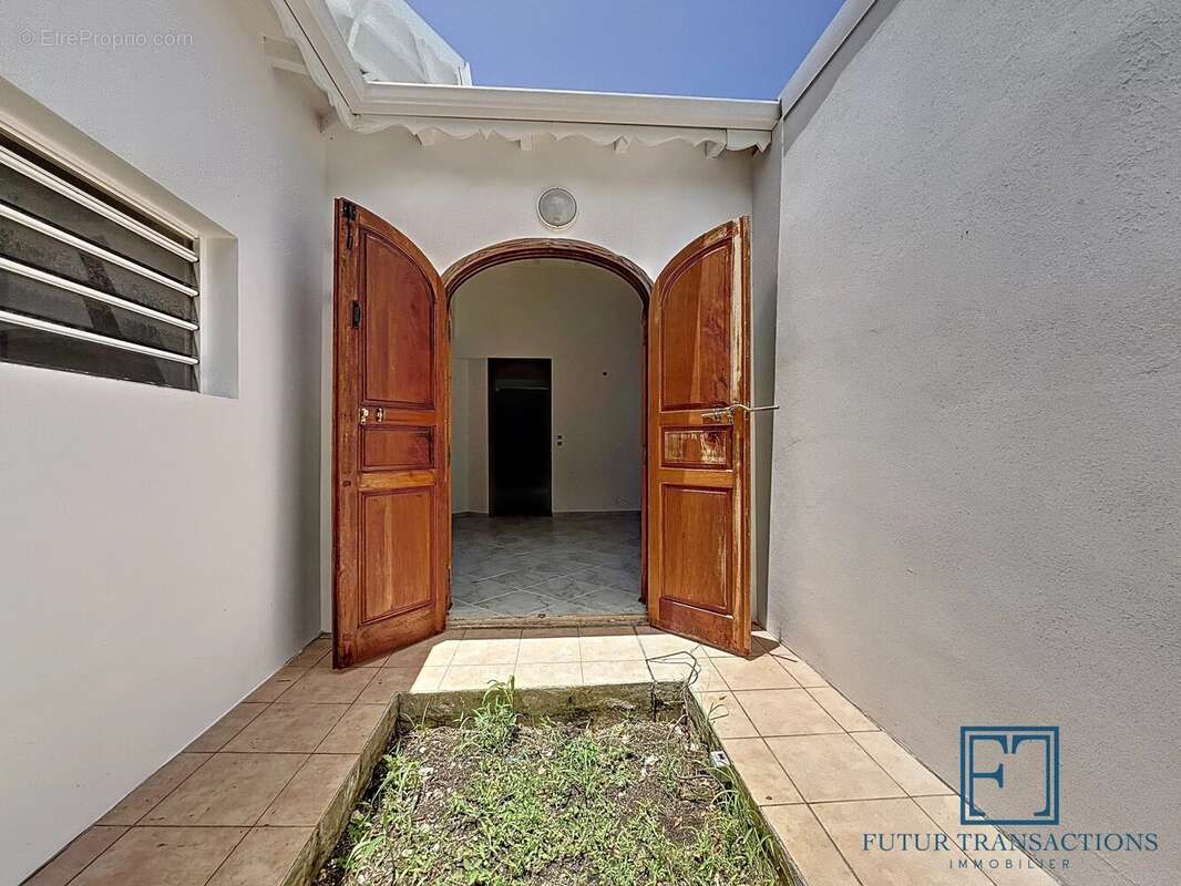 Maison à SAINTE-ANNE