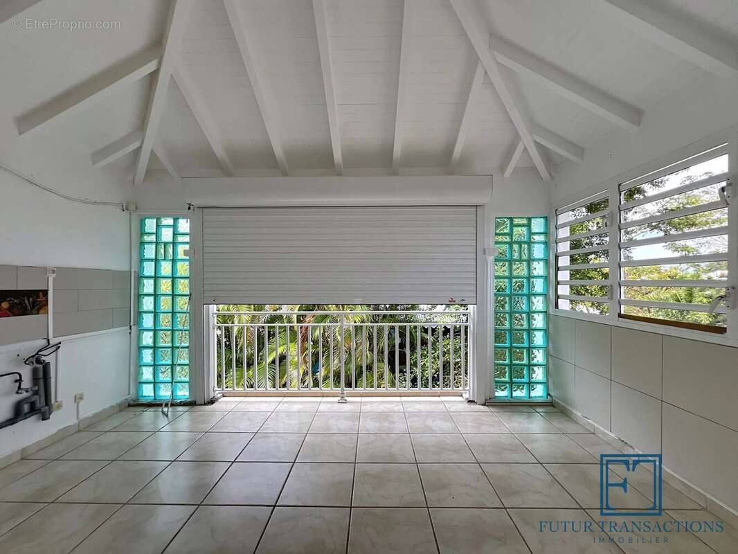 Maison à SAINTE-ANNE