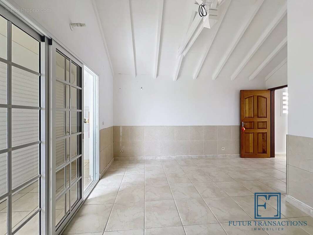 Maison à SAINTE-ANNE