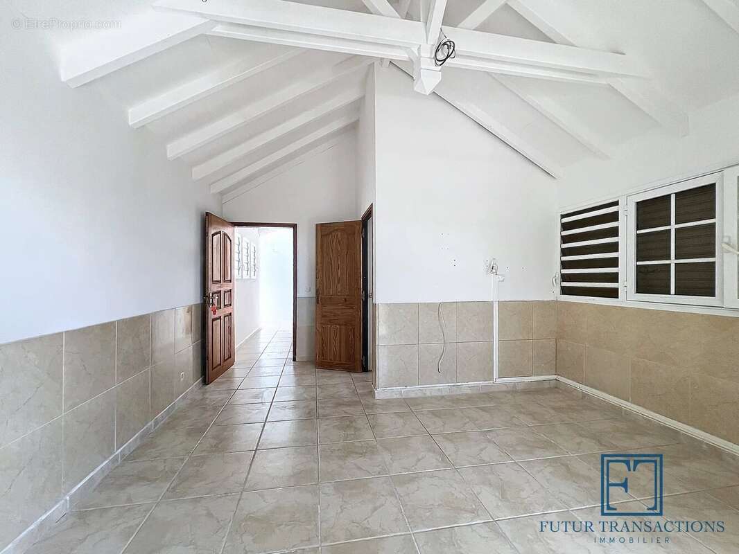 Maison à SAINTE-ANNE