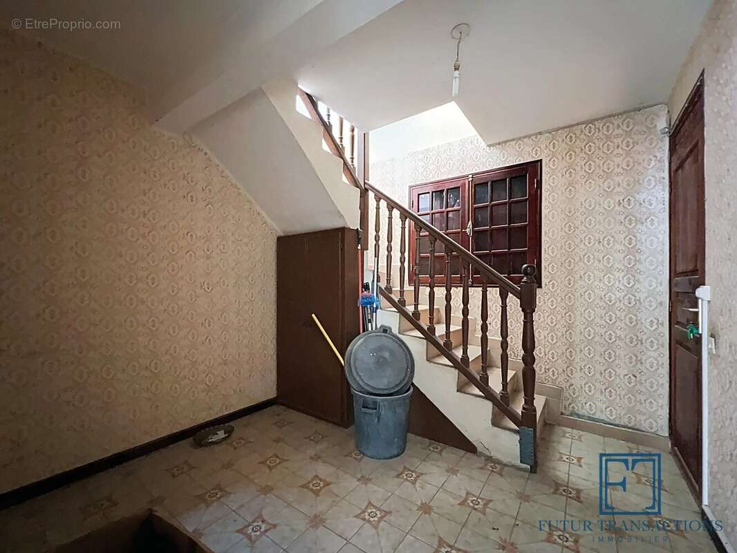 Maison à PETIT-CANAL