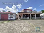 Maison à PETIT-CANAL