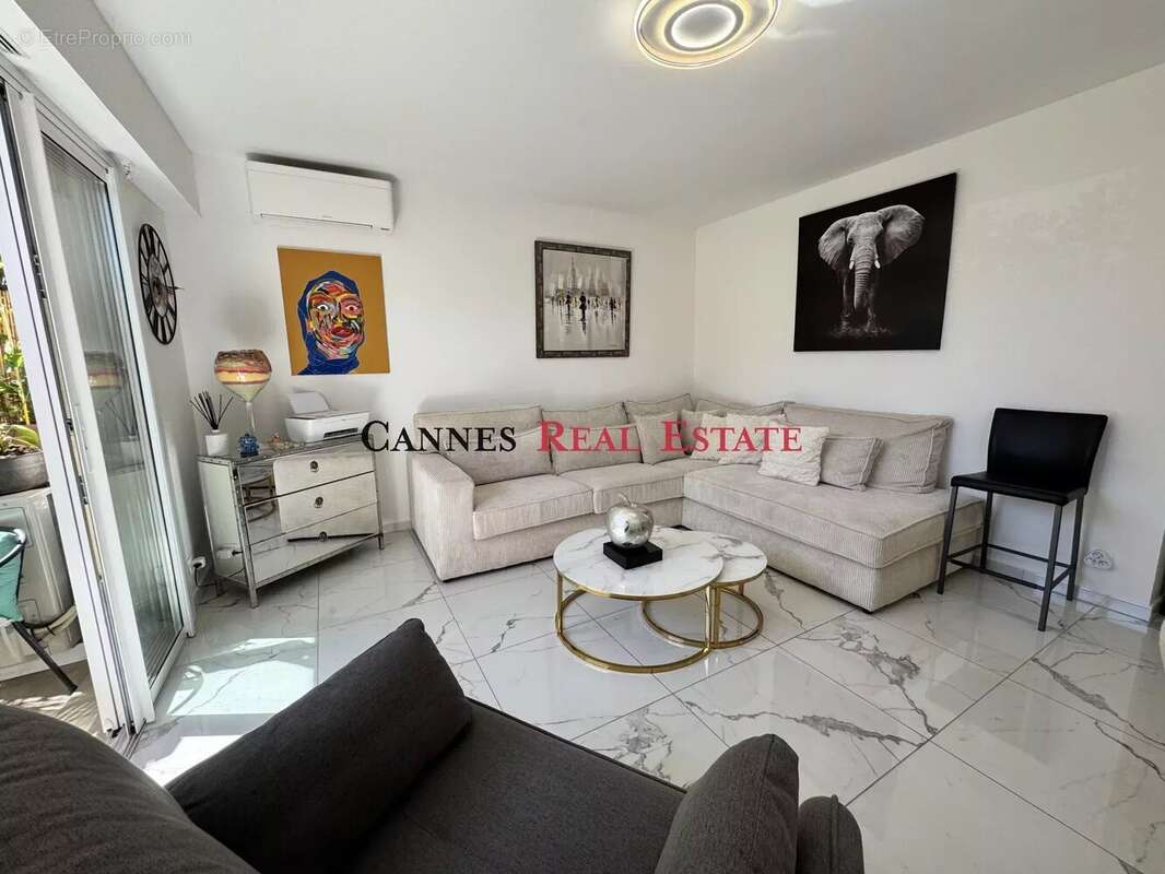 Appartement à CANNES