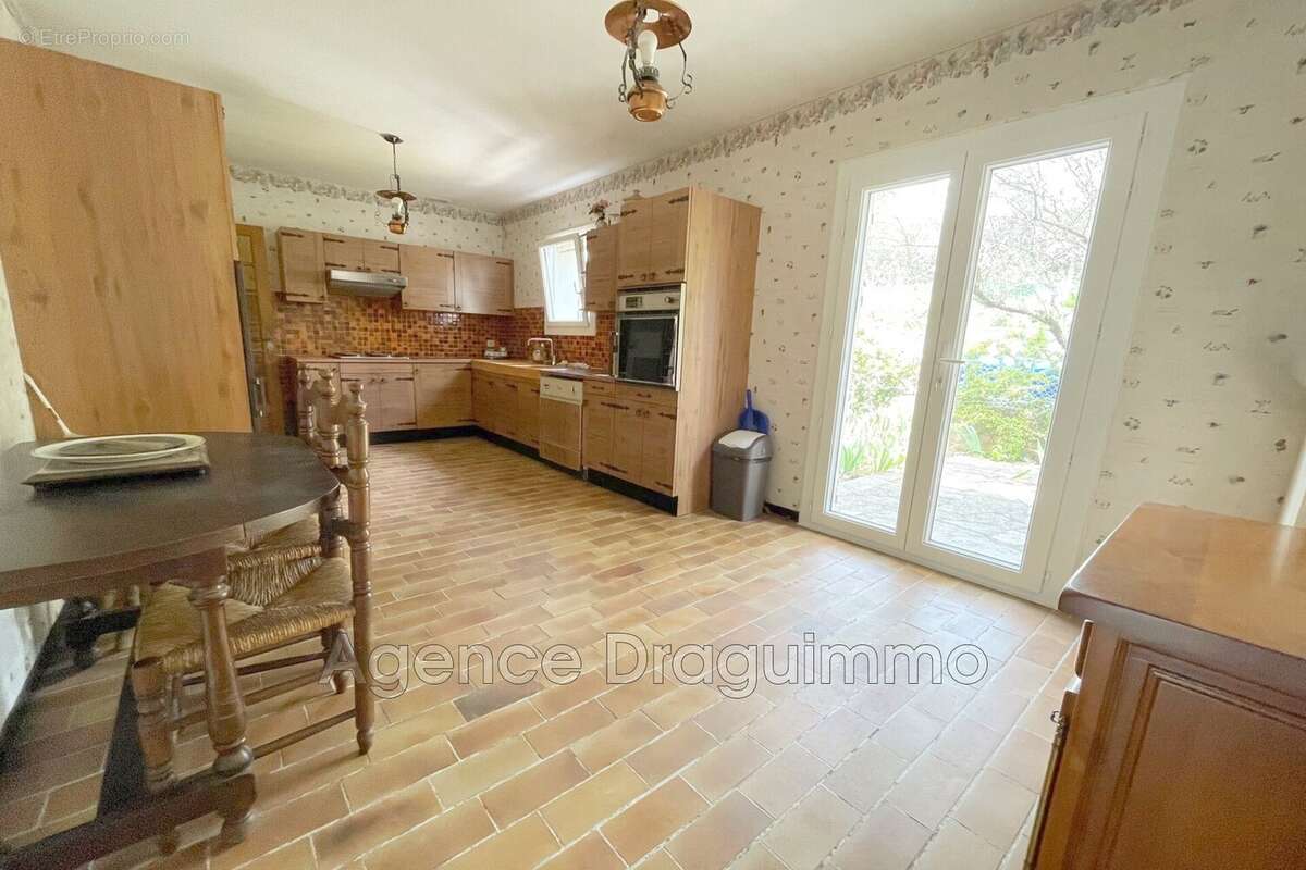 Maison à DRAGUIGNAN