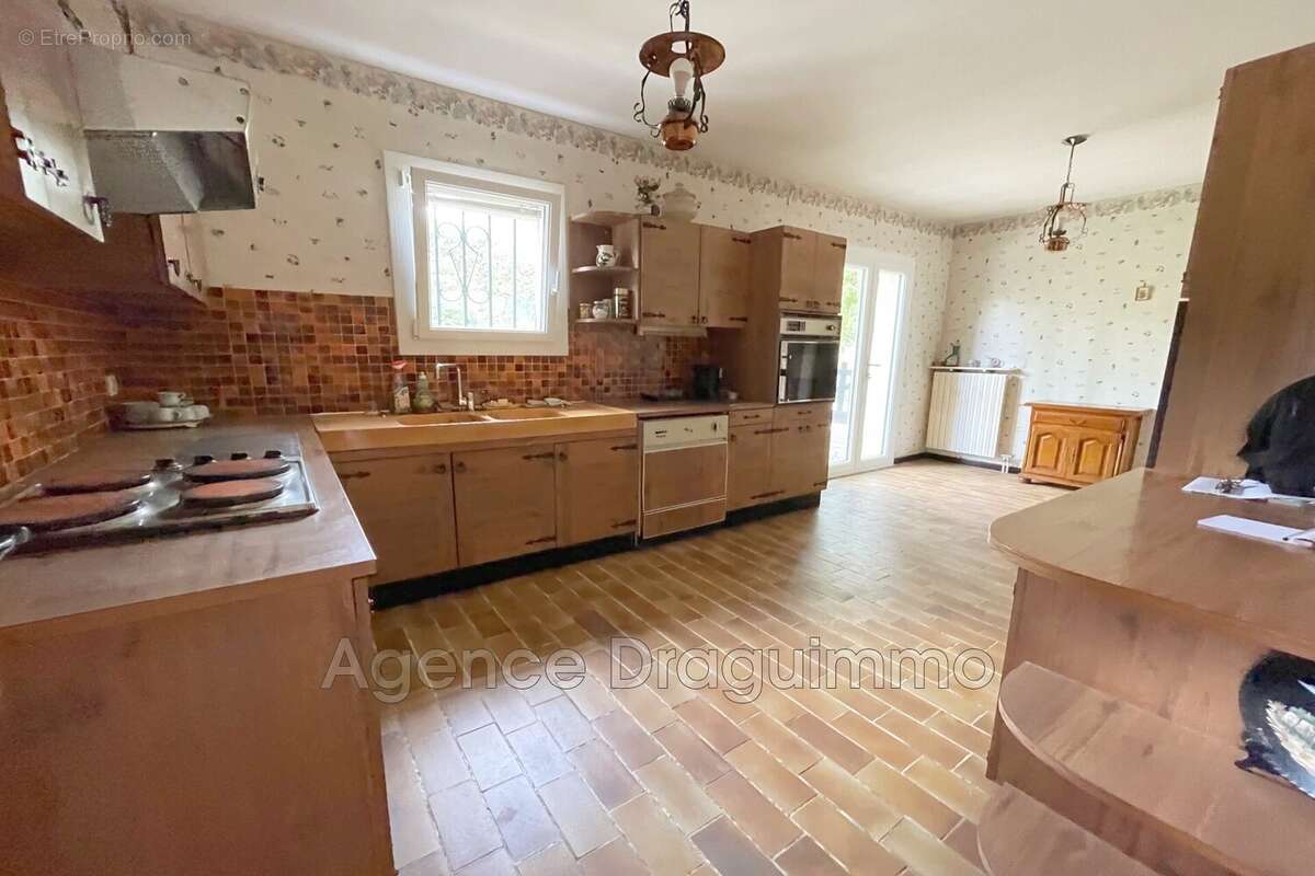 Maison à DRAGUIGNAN