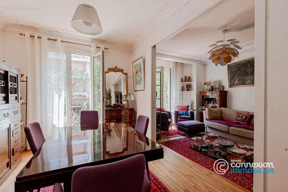 Appartement à PARIS-15E
