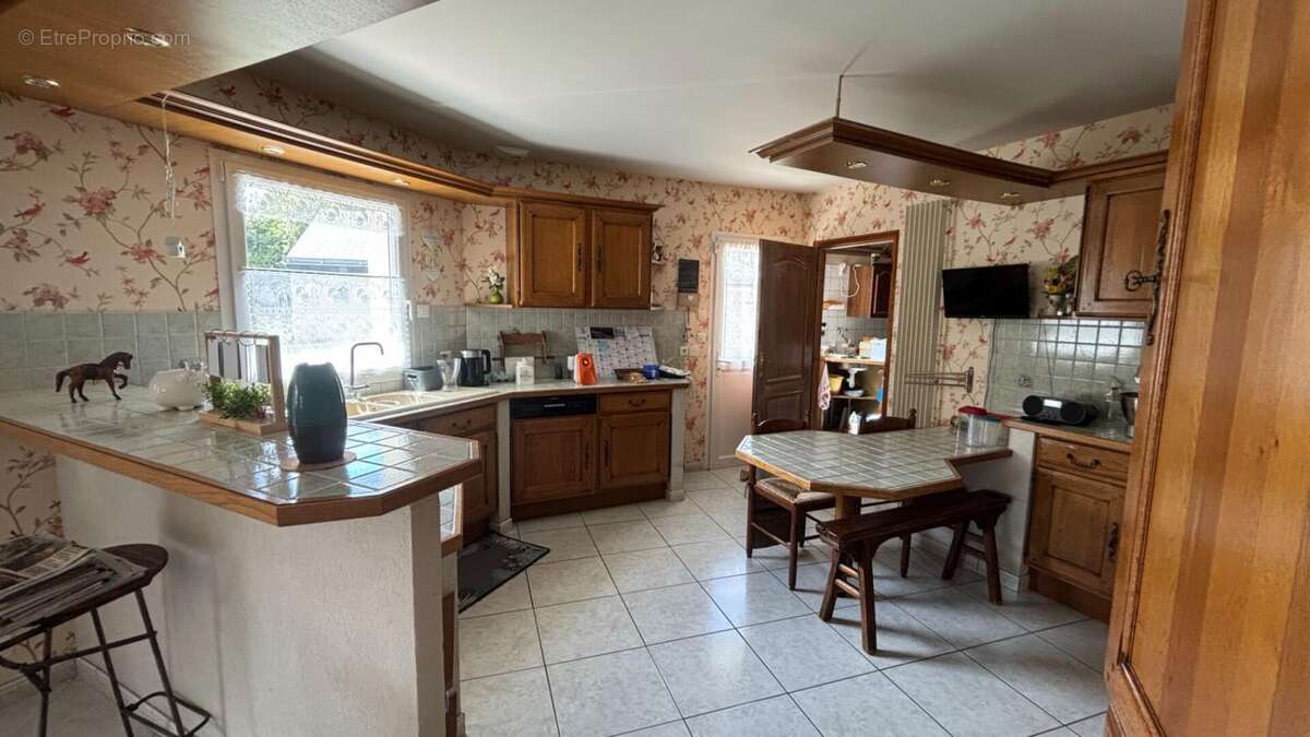 Maison à LA TURBALLE