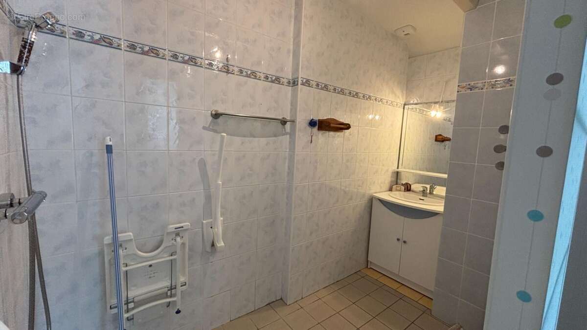 Maison à LA TURBALLE