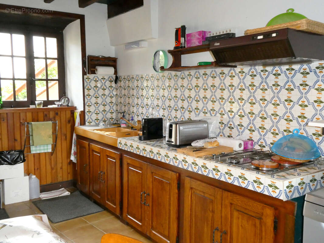 Maison à BRULLIOLES