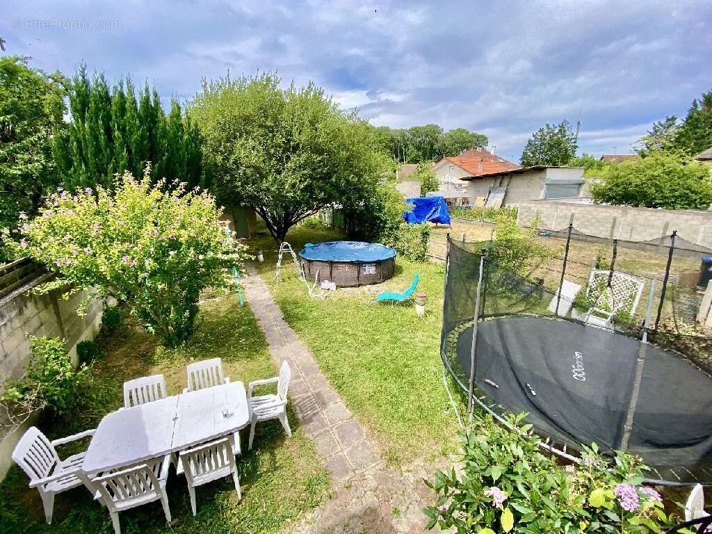 Maison à MITRY-MORY