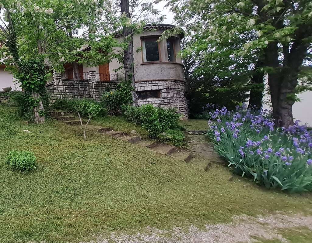 Maison à ROMANS-SUR-ISERE