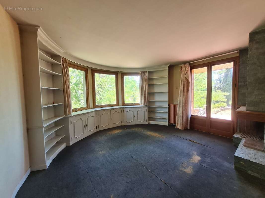 Maison à ROMANS-SUR-ISERE