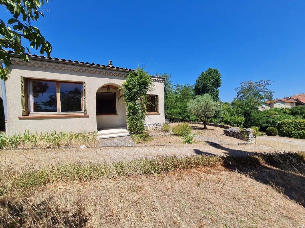 Maison à ROMANS-SUR-ISERE