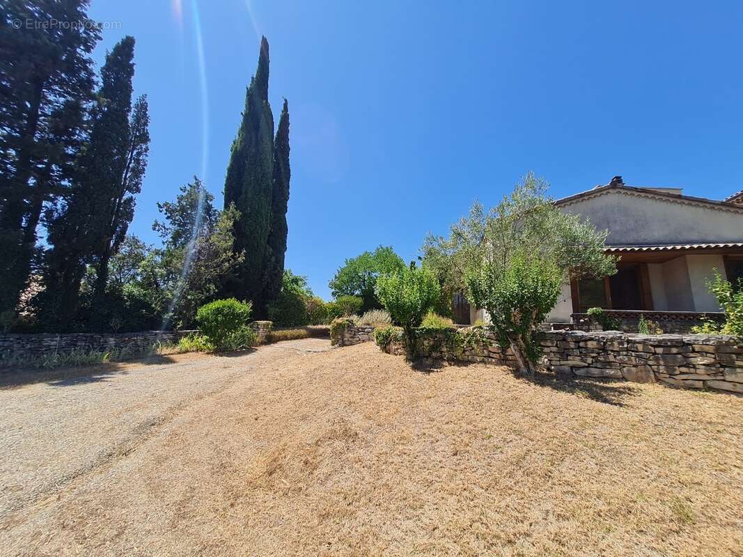 Maison à ROMANS-SUR-ISERE