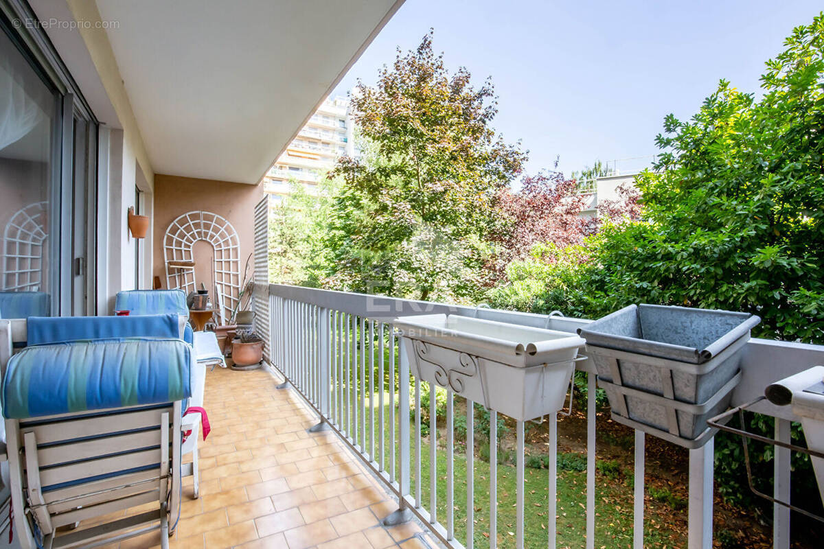 Appartement à PARIS-12E