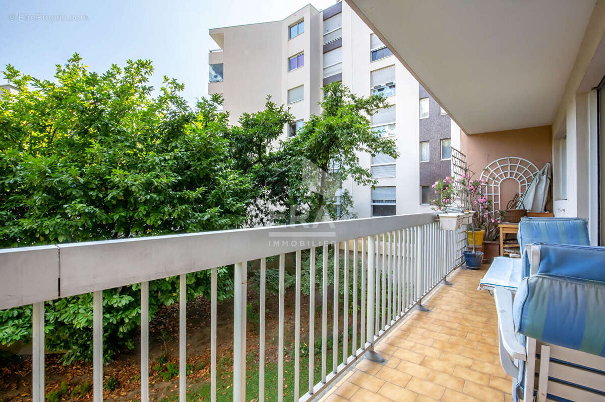 Appartement à PARIS-12E