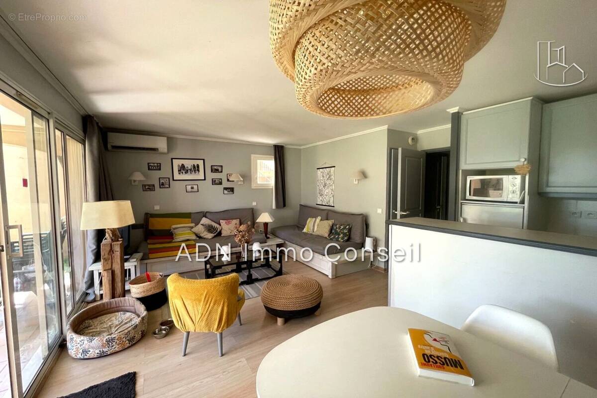 Appartement à MALLEMORT