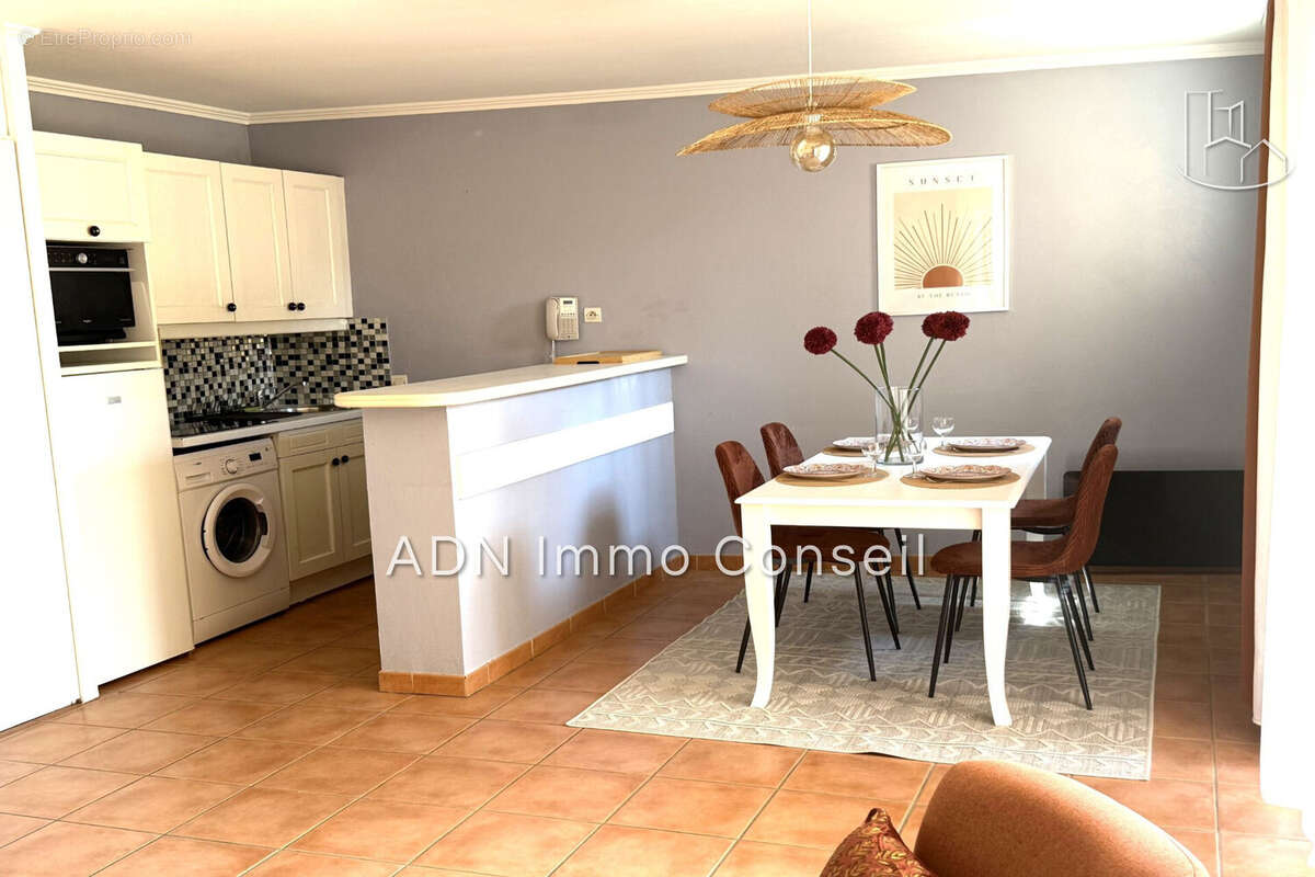 Appartement à MALLEMORT