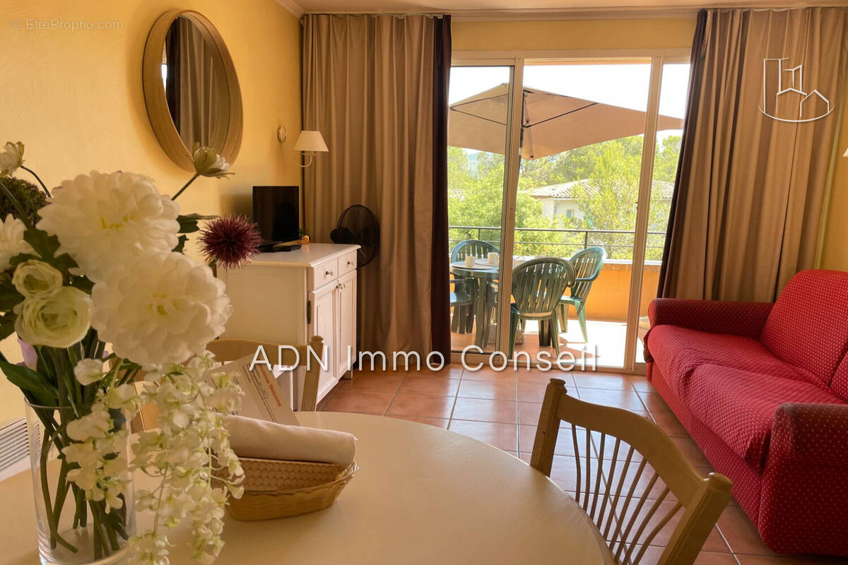 Appartement à MALLEMORT