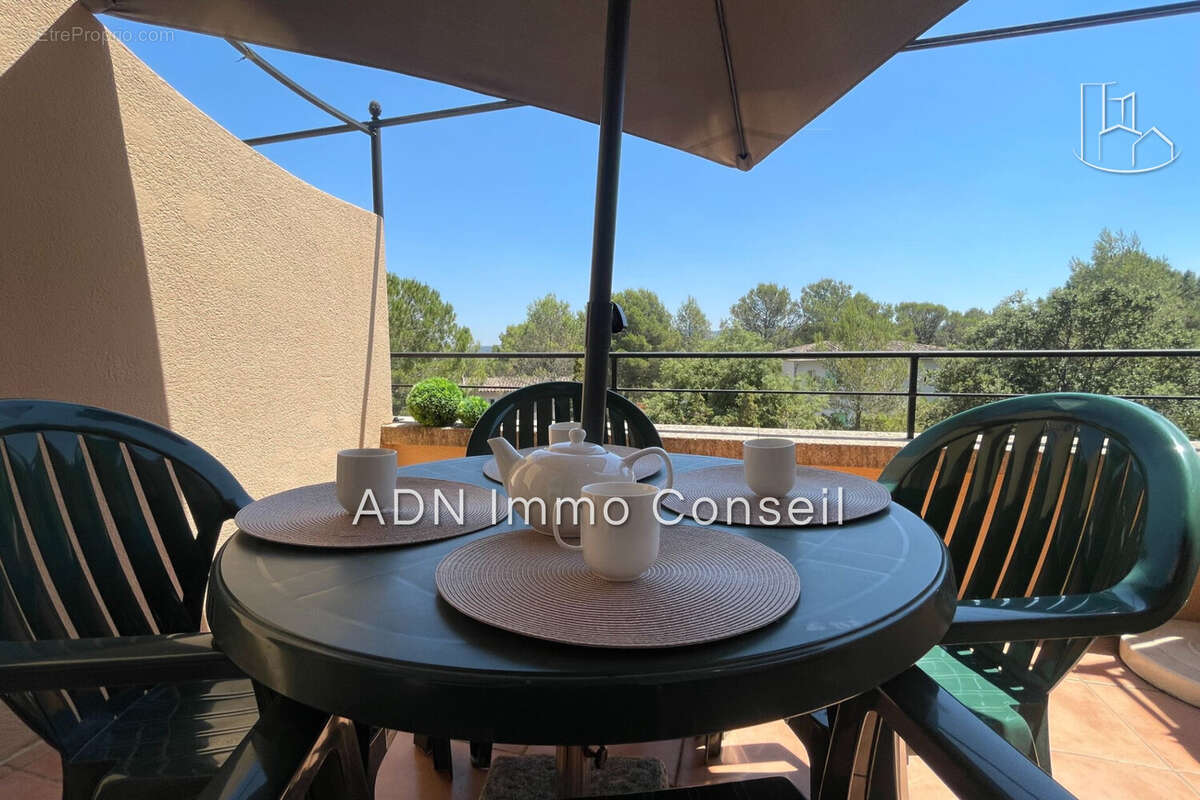 Appartement à MALLEMORT