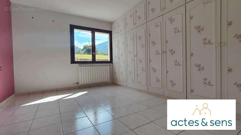 Maison à SAINT-JEOIRE-PRIEURE