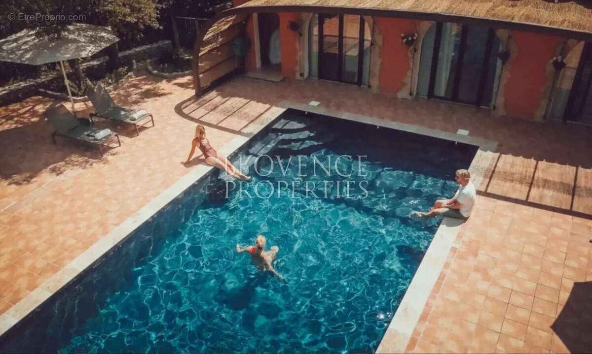 Maison à BESSE-SUR-ISSOLE