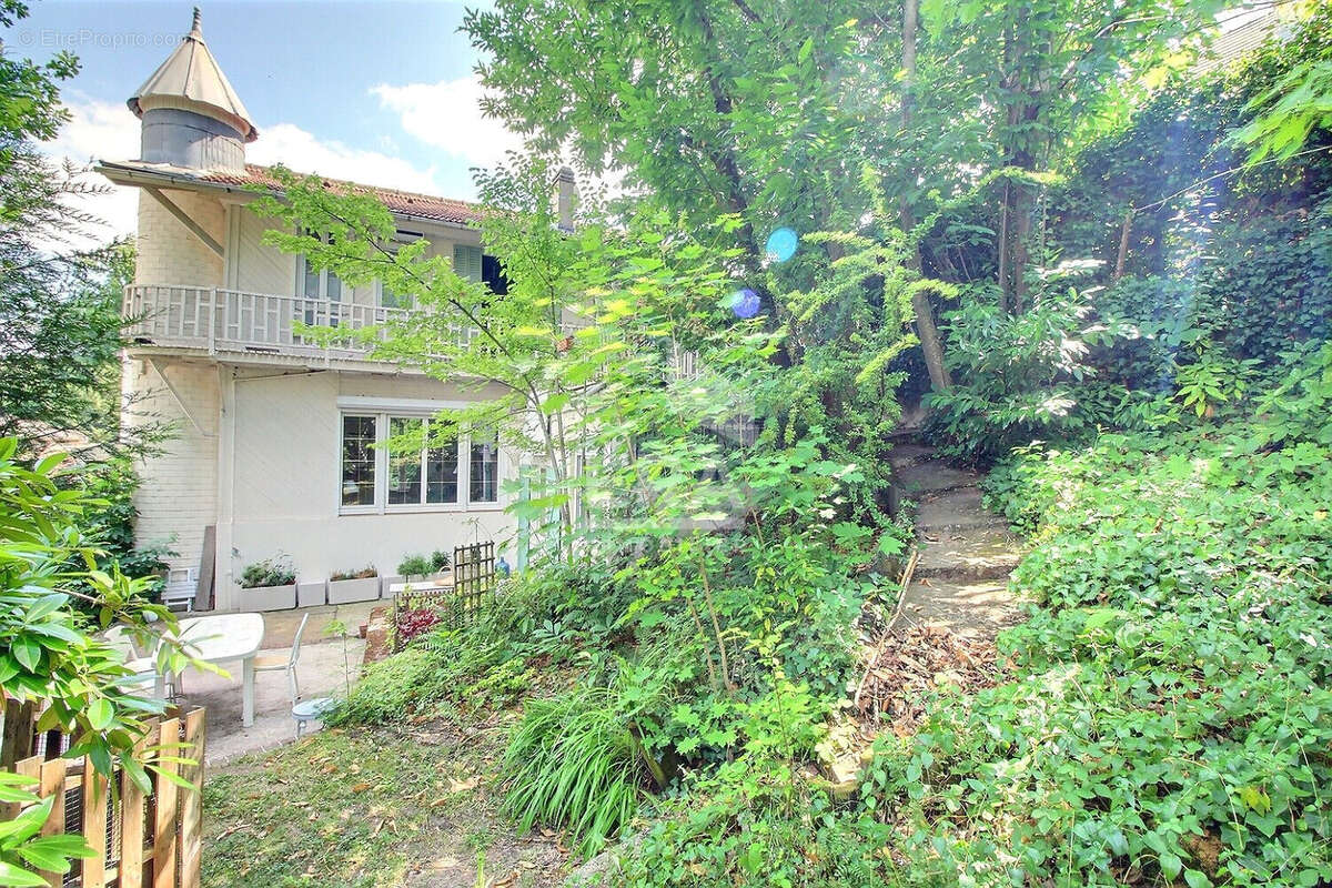 Maison à CHATENAY-MALABRY